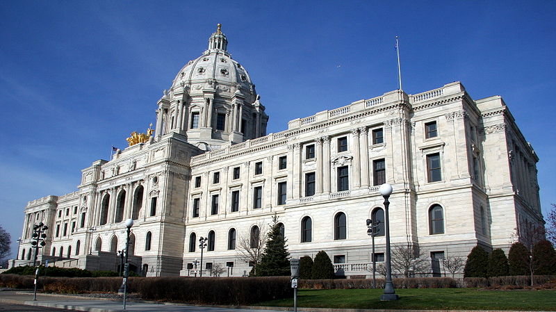 800px-minnesotacapitol.jpg